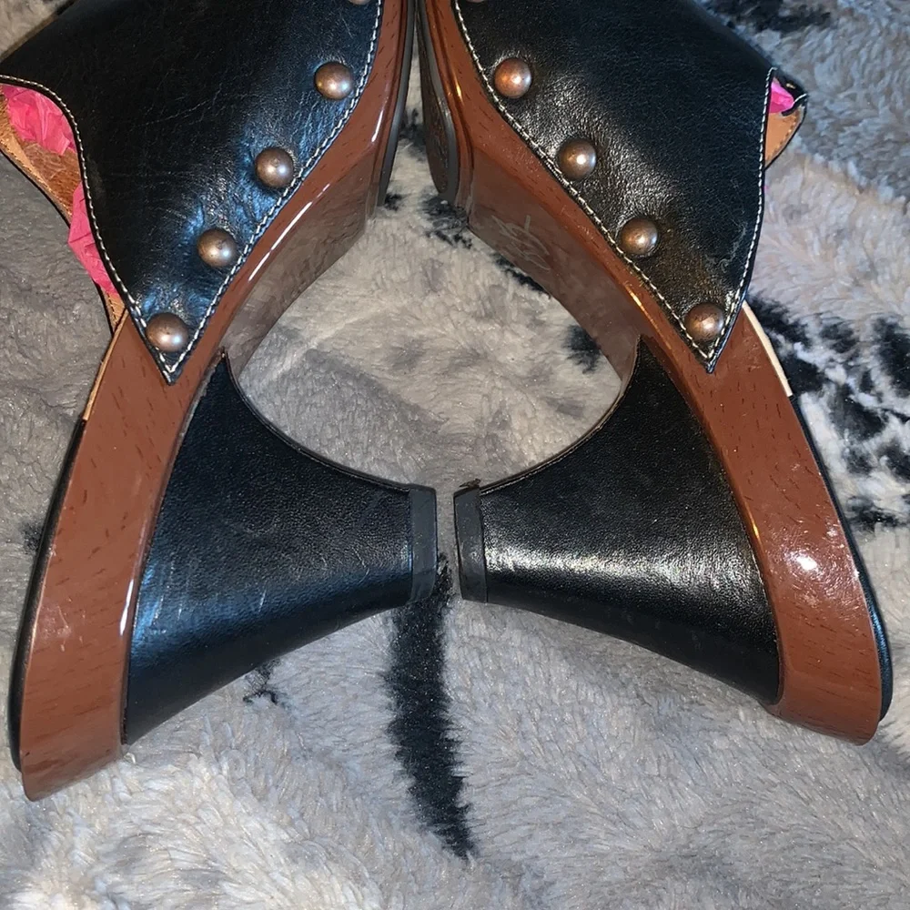 Sofft Leather Open Toe Sandals / Heels — 9.5